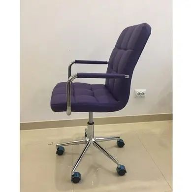Крісло офісне Q-022 SIGNAL 2162 фото